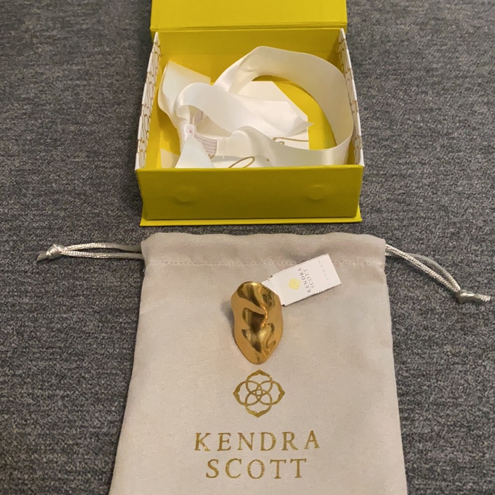 Kendra Scott set - Picture 4 of 7